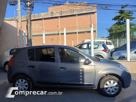SANDERO