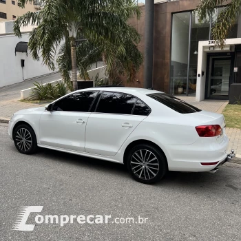 JETTA 2.0 TSI Highline 200cv