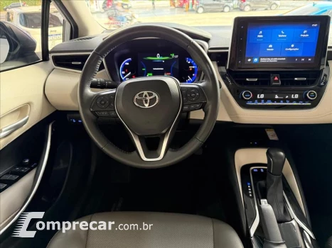 COROLLA 1.8 VVT-I Hybrid Altis