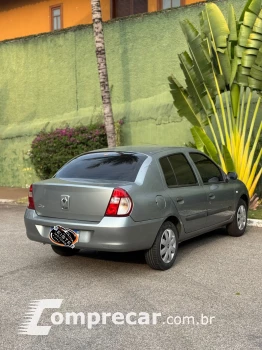 CLIO 1.0 Expression Sedan 16V