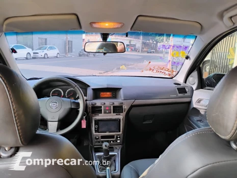 VECTRA 2.0 MPFI Expression 8V