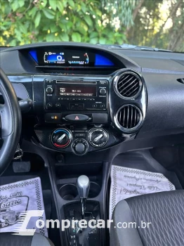 ETIOS 1.5 X Plus Sedan 16V