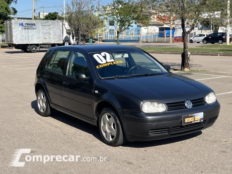 Volkswagen GOLF 2.0 MI 8V 4 portas