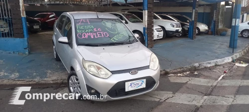 FIESTA 1.6 Rocam SE Sedan 8V