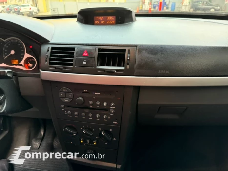 MERIVA 1.4 MPFI Maxx 8V