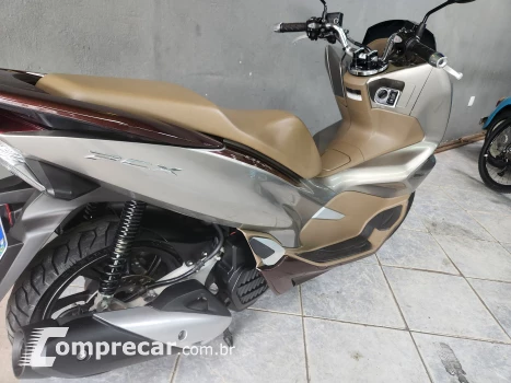 PCX DLX ABS  2022