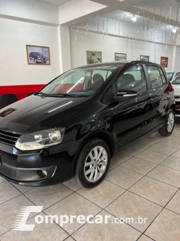 Volkswagen FOX 1.0 MI 8V 4 portas