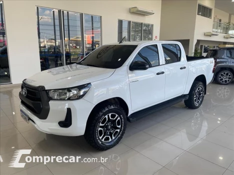 Toyota HILUX 2.8 D-4d Turbo CD Power Pack 4X4 4 portas