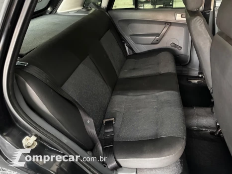 Gol (novo) 1.0 Mi Total Flex 8V 4p