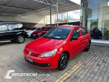 Volkswagen GOL - 1.0 MI 8V 4P MANUAL G.V 4 portas