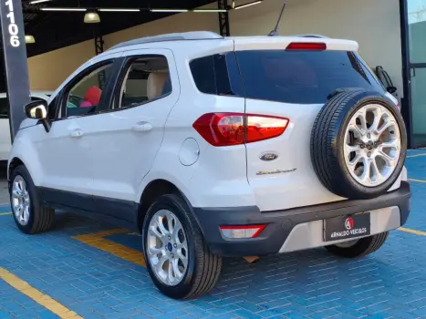 EcoSport TITANIUM 2.0 16V Flex 5p Aut.