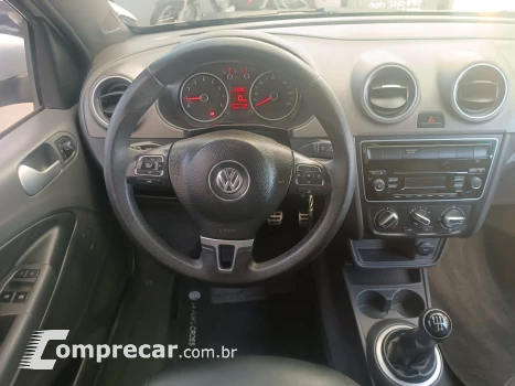 Volkswagen SAVEIRO 1.6 Cross CE 8V 2 portas