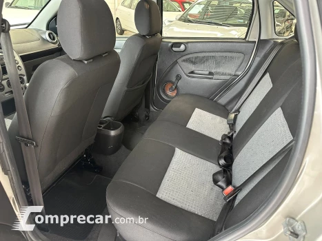 FIESTA 1.6 Rocam Sedan 8V