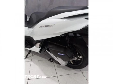 PCX 160 - SCOOTER