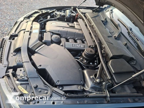 330I 3.0 Motorsport Sedan 24V Gasolina 4P Automático