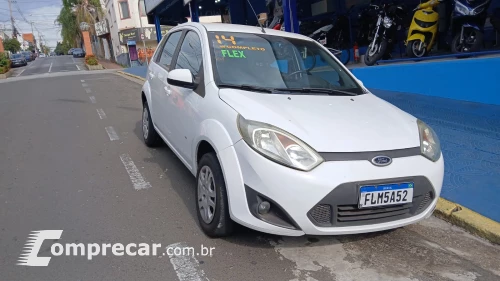 FORD FIESTA 1.6 SE Hatch 16V 4 portas