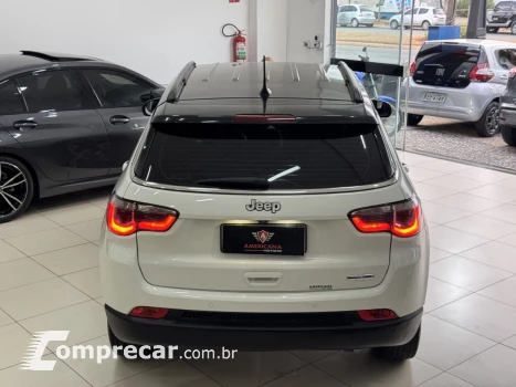 Compass 2.0 16V 4P LONGITUDE FLEX AUTOMÁTICO