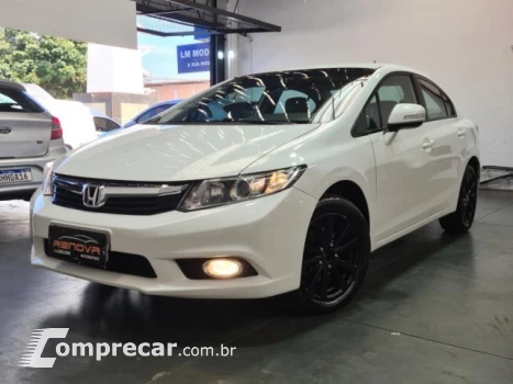 Honda CIVIC - 2.0 LXR 16V 4P AUTOMÁTICO 4 portas