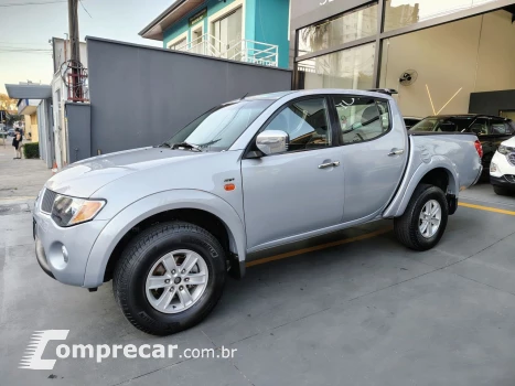 Mitsubishi L200 Triton HPE 3.2 CD TB Int.Diesel Mec 4 portas