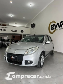 Renault SANDERO 1.6 Privilége 16V 4 portas