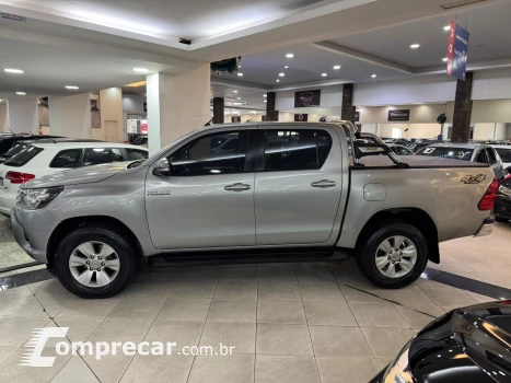 Hilux CD SRV 4X4 2.8 TDI AUTOMATICA