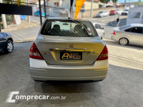 TIIDA 1.8 Sedan 16V