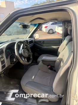 S10 2.4 MPFI Advantage 4X2 CS 8V