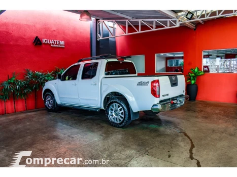 FRONTIER 2.5 SL 4X4 CD TURBO ELETRONIC DIESEL 4P AUTOMÁTICO