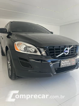 Volvo XC60 2.0 T5 Dynamic FWD Turbo 4 portas