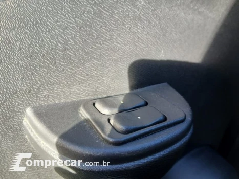 PRISMA - 1.4 MPFI MAXX 8V 4P MANUAL