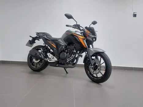 YAMAHA FZ25 FAZER ABS