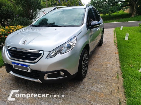 PEUGEOT 2008 1.6 16V Allure Business 4 portas