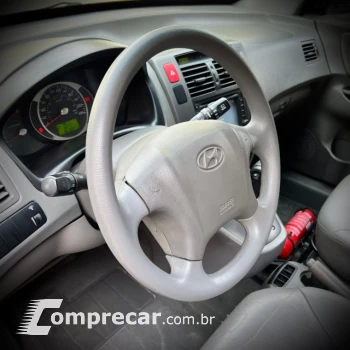 TUCSON 2.0 MPFI GLS 16V 143cv 2WD