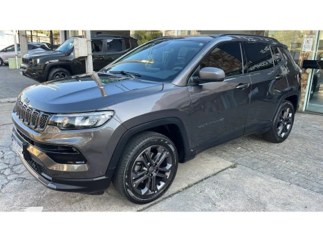 JEEP COMPASS 1.3 T270 LONGITUDE TB FLEX 80 ANOS 4 portas