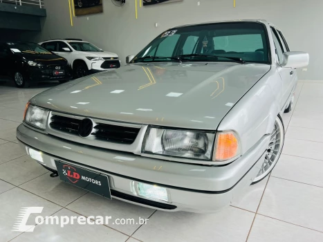 Volkswagen SANTANA 1.8 CL 8V ÁLCOOL 4P MANUAL 2 portas