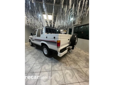 D20 4.0 CUSTOM S CD 8V TURBO DIESEL 4P MANUAL