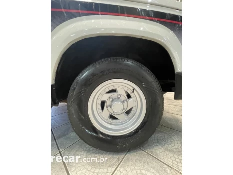 D20 4.0 CUSTOM S CD 8V TURBO DIESEL 4P MANUAL