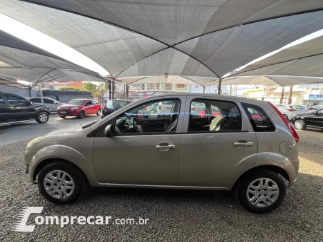 FIESTA 1.6 MPI HATCH 8V FLEX 4P MANUAL