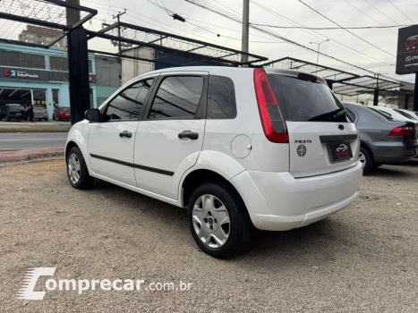 FIESTA 1.6 MPI Class Hatch 8V
