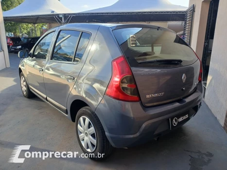 SANDERO