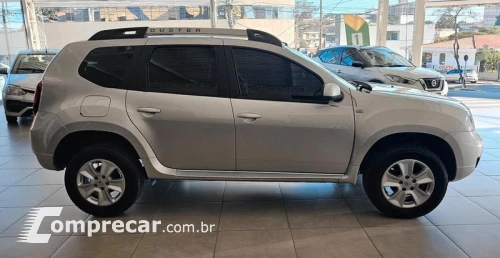 DUSTER 16 D 4X2