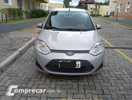 FORD FIESTA 1.6 Rocam SE 8V 4 portas