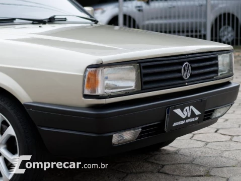 Volkswagen VOYAGE - 1.8 GL 8V 2P MANUAL 2 portas