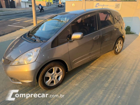 Honda FIT 1.4 LXL 16V 4 portas