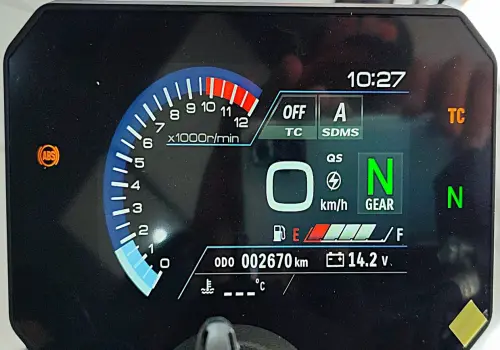 SUZUKI GSX-8S