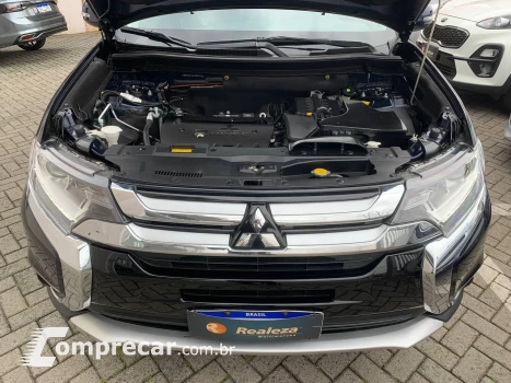 OUTLANDER 2.0 16V 160cv Aut.
