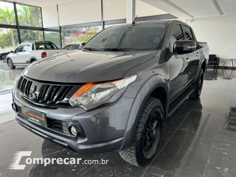 Mitsubishi L200 TRITON 2.4 16V Turbo Sport HPE CD 4X4 4 portas