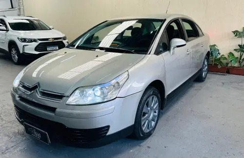 CITROEN C4 2.0 GLX Pallas 16V 4 portas