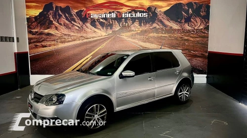 Volkswagen Golf 2.0 4P FLEX SPORTLINE AUTOMÁTICO 4 portas