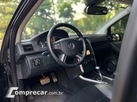 B 200 2.0 8V TURBO GASOLINA 4P AUTOMÁTICO
